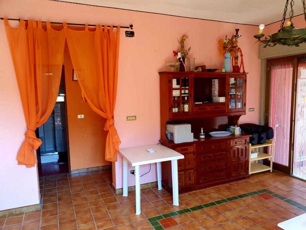 Villa Parco Morello Piano Terra Villarosa Extérieur photo